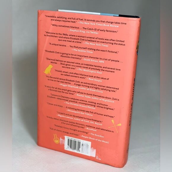 Lessons in Chemistry Book Bonnie Garmus Novel Best Seller Apple TV Show Reading - Picture 4 of 13